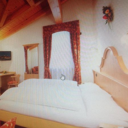 Hotel Pordoi - Fam Furgler 아라바 외부 사진