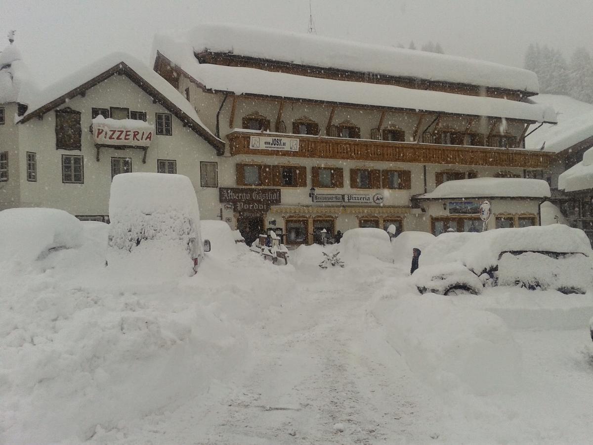 Hotel Pordoi - Fam Furgler 아라바 외부 사진