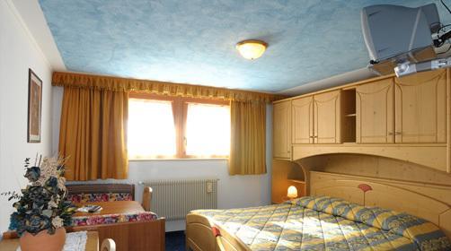 Hotel Pordoi - Fam Furgler 아라바 외부 사진