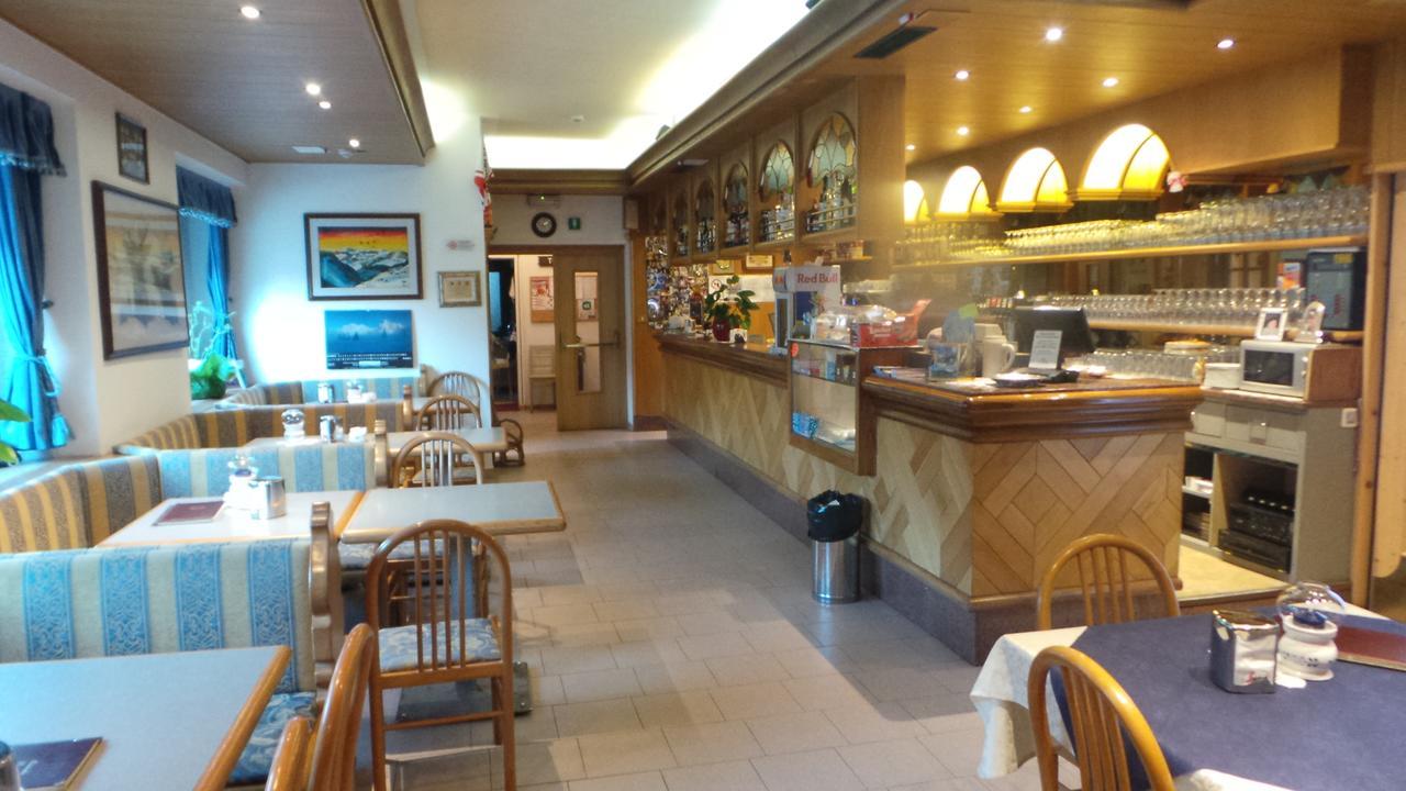 Hotel Pordoi - Fam Furgler 아라바 외부 사진