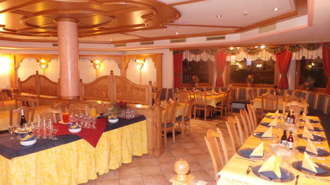 Hotel Pordoi - Fam Furgler 아라바 외부 사진