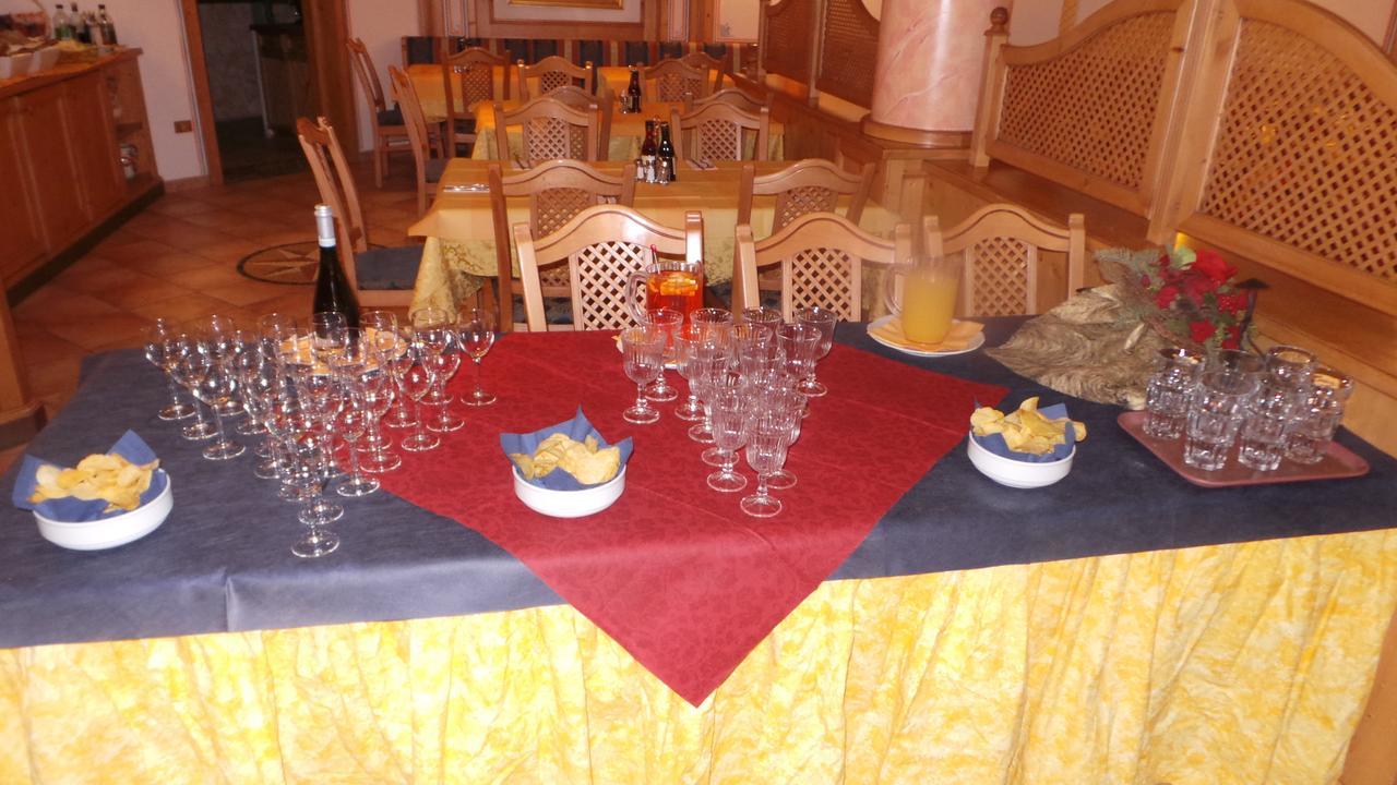Hotel Pordoi - Fam Furgler 아라바 외부 사진